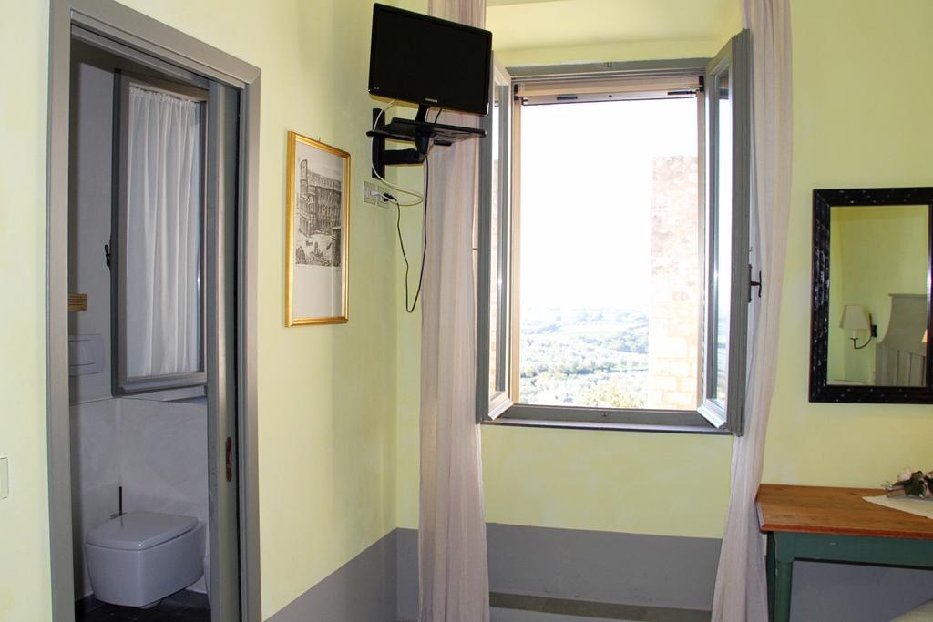 Locanda Delle Mura Anna De Croy Magliano in Toscana Bagian luar foto